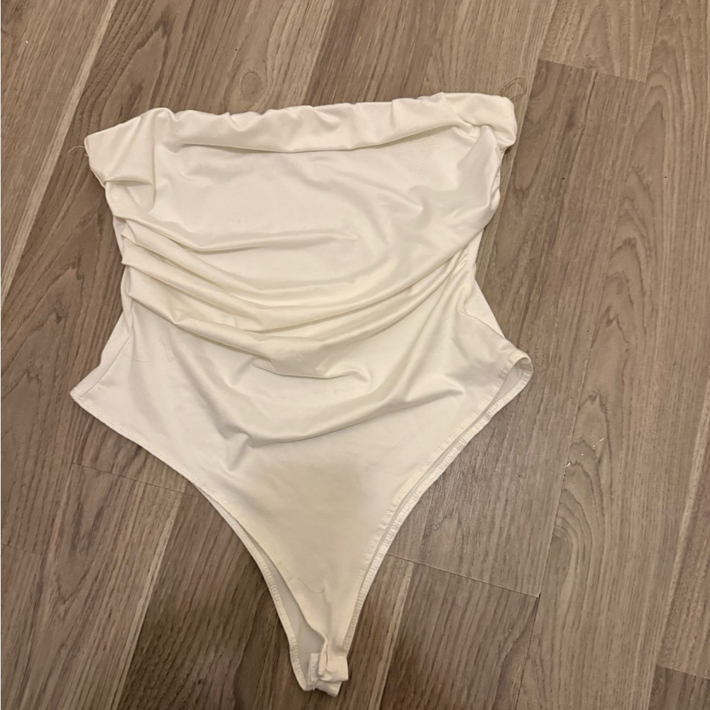 Women’s bodysuits